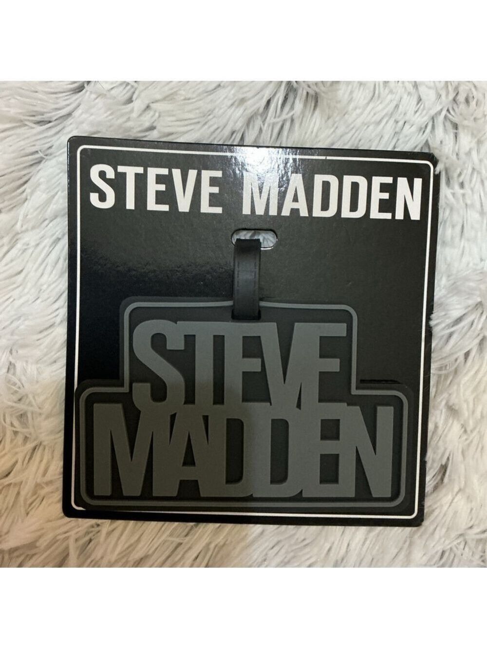 Steve Madden luggage tag new